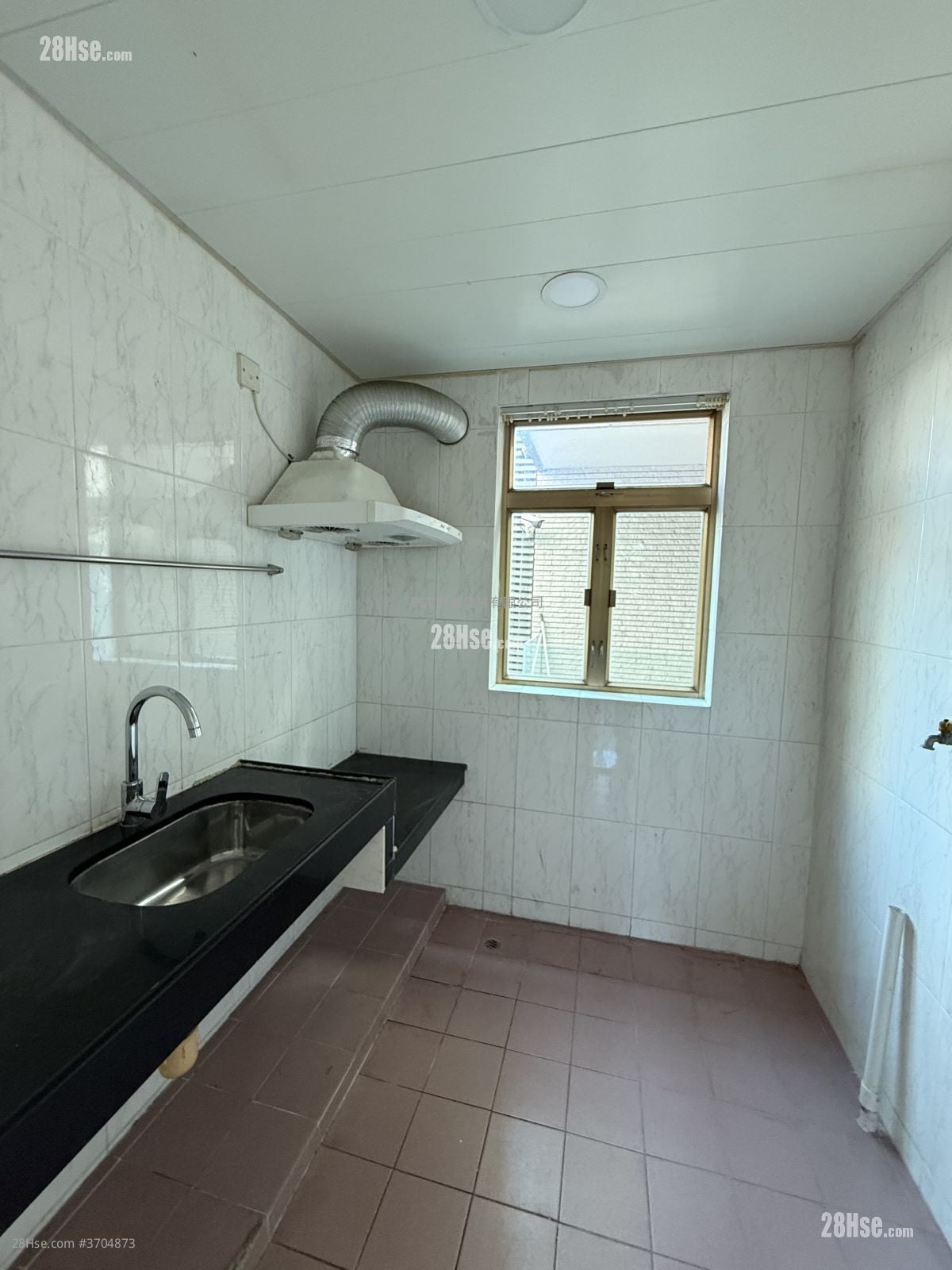 龙鼓滩 售盘 5+ 房 , 3 浴室 2,100 平方尺