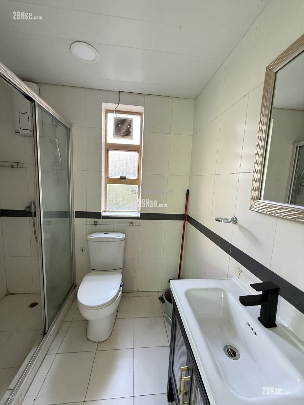 龙鼓滩 售盘 5+ 房 , 3 浴室 2,100 平方尺