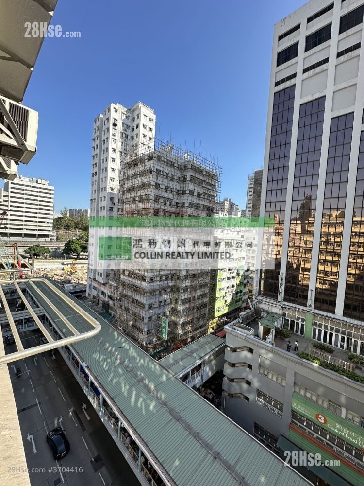 Lung Mong Building Sell 2 Bedrooms , 1 Bathroom 601 ft²