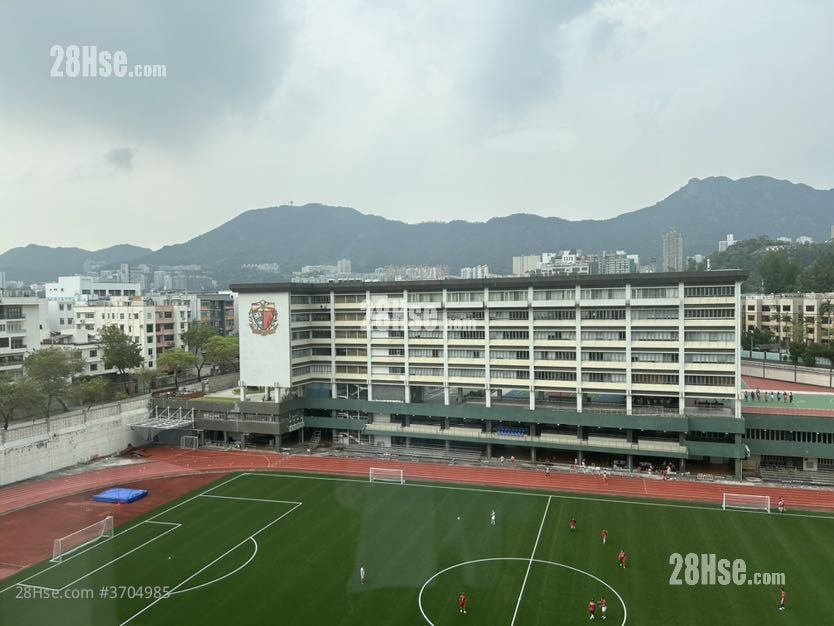 Beverly Villas Sell 4 Bedrooms , 3 Bathrooms 1,620 ft²