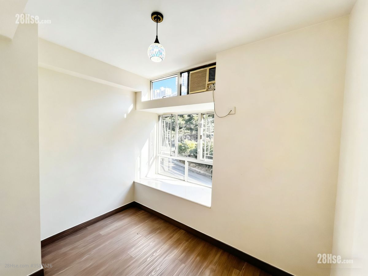 Billion Court Rental 2 Bedrooms , 1 Bathroom 370 ft²