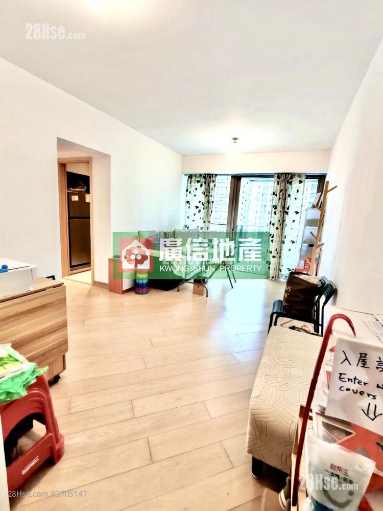 麥花臣匯 售盤 2 房 , 1 浴室 555 平方呎