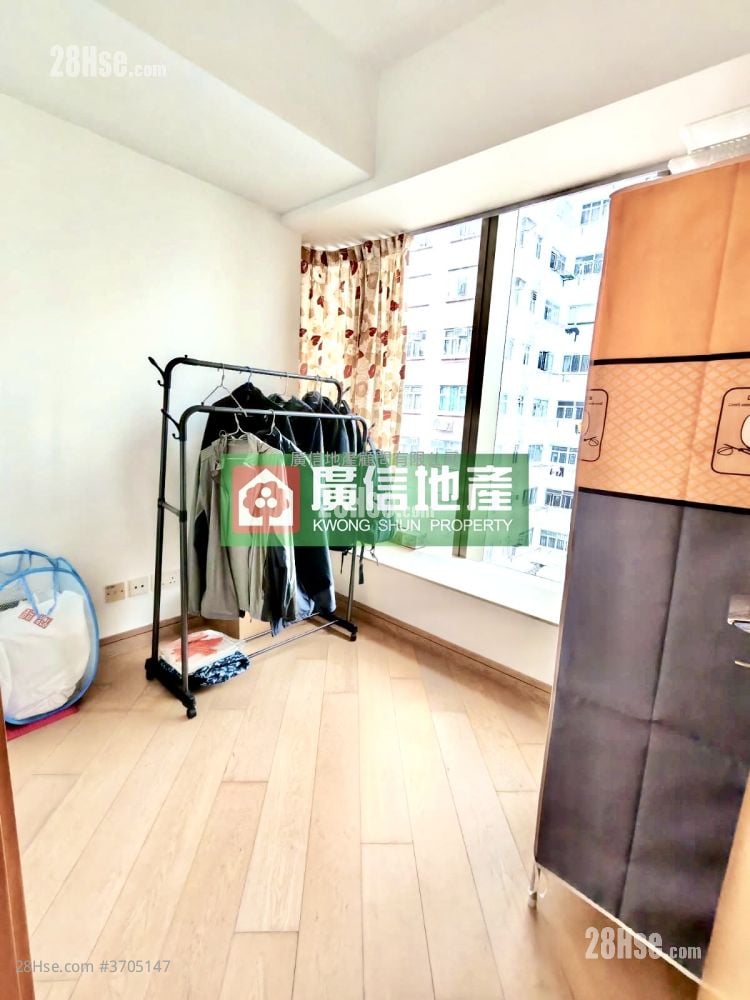 麥花臣匯 售盤 2 房 , 1 浴室 555 平方呎