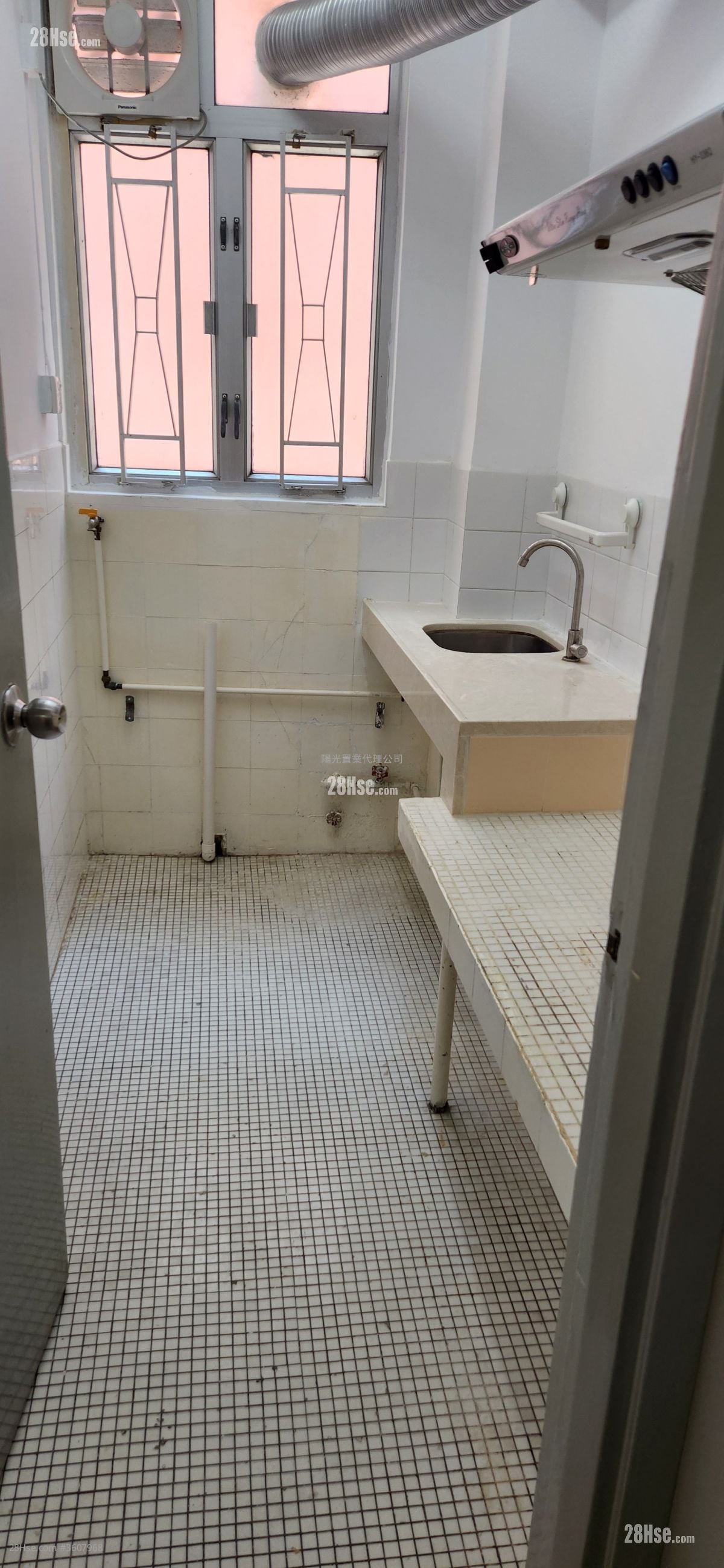 Wah Lok Building Rental 2 Bedrooms , 1 Bathroom 365 ft²