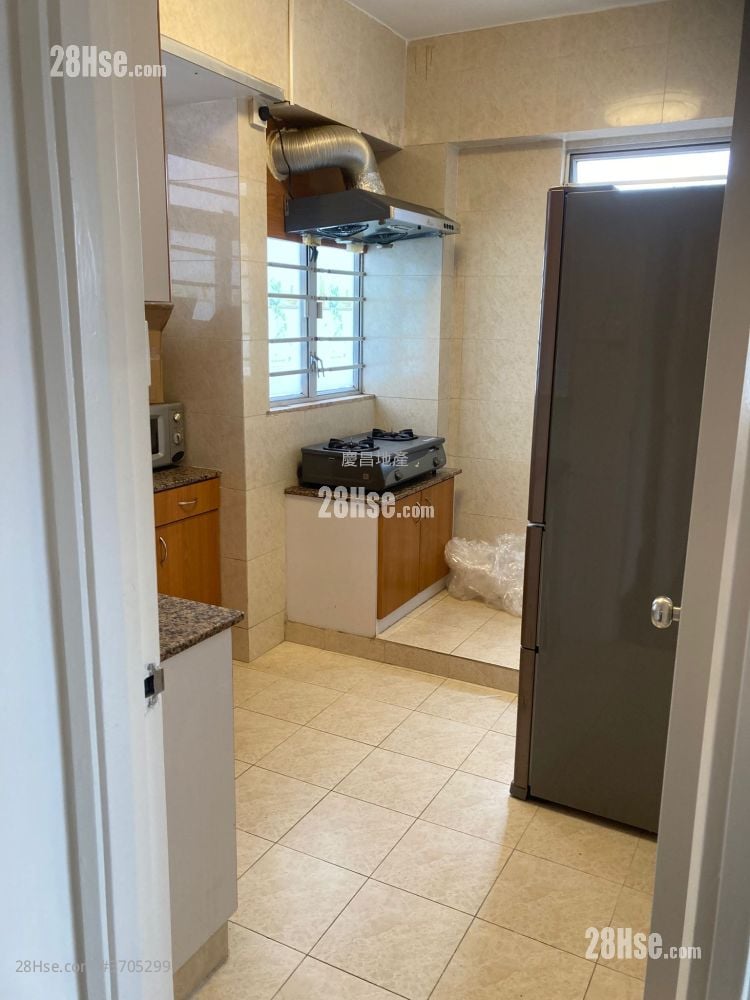 昌明洋楼 售盘 5+ 房 , 2 浴室 759 平方尺