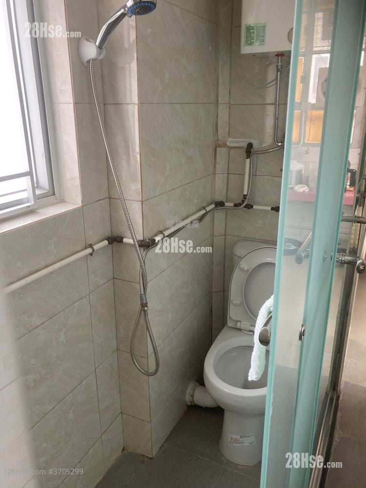 昌明洋楼 售盘 5+ 房 , 2 浴室 759 平方尺