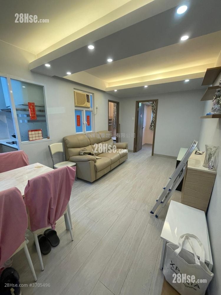 廣興大廈 售盤 2 房 , 1 浴室 389 平方呎