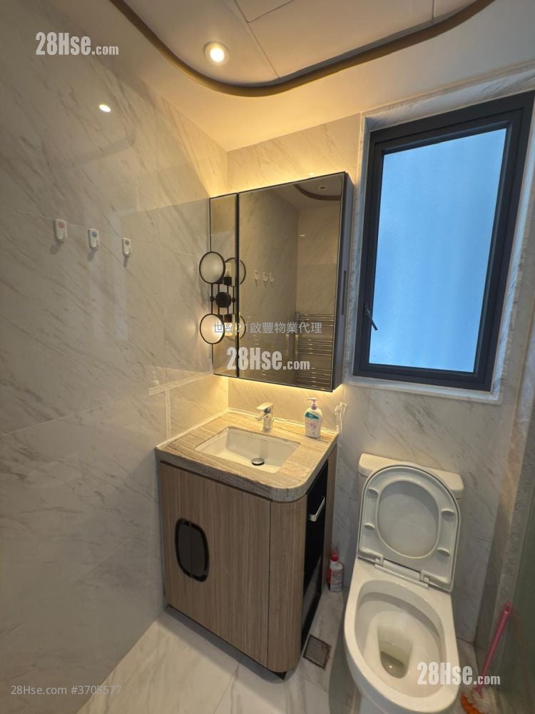 尚珒溋 售盘 3 房 , 2 浴室 657 平方尺