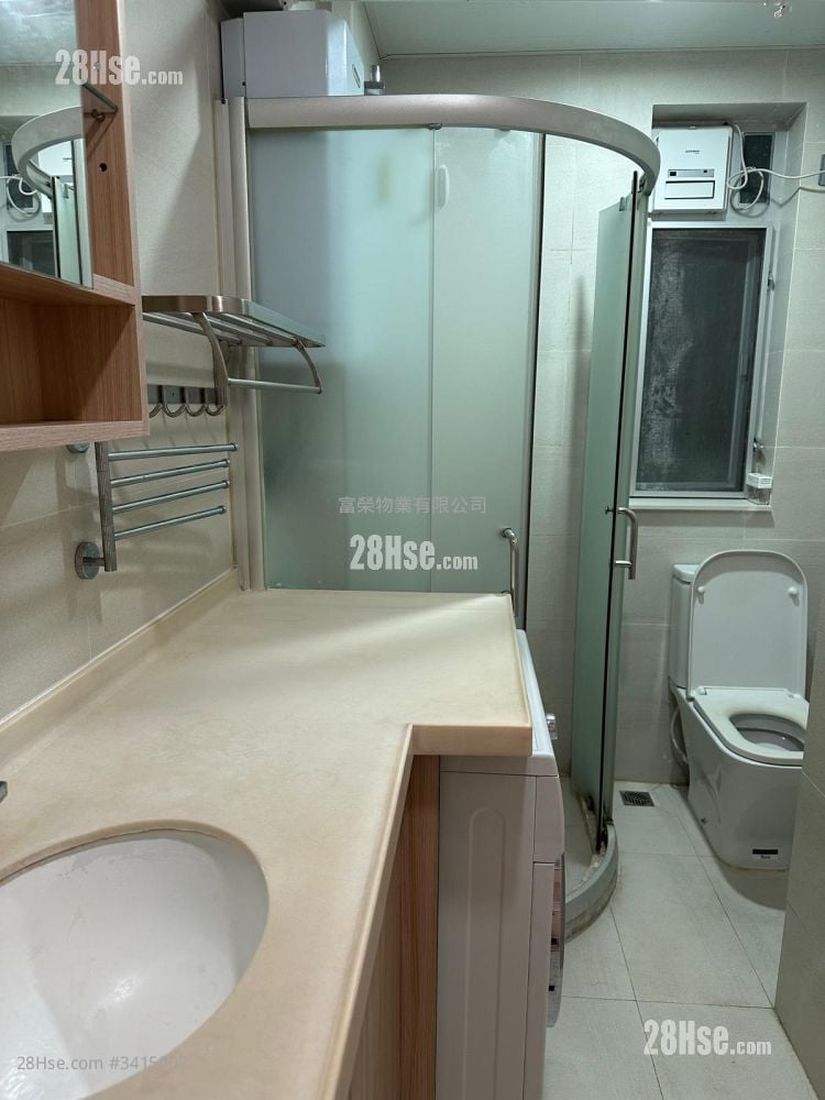 东海大楼 售盘 2 房 , 1 浴室 361 平方尺