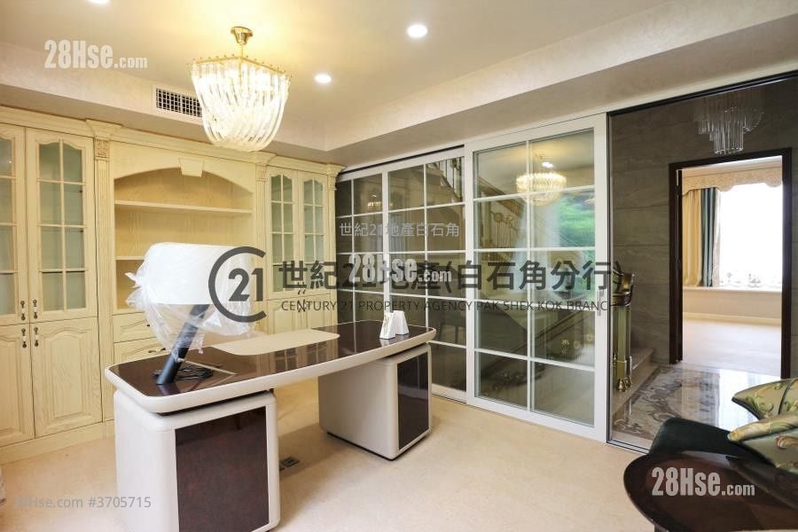 比华利山别墅 售盘 2,461 平方尺