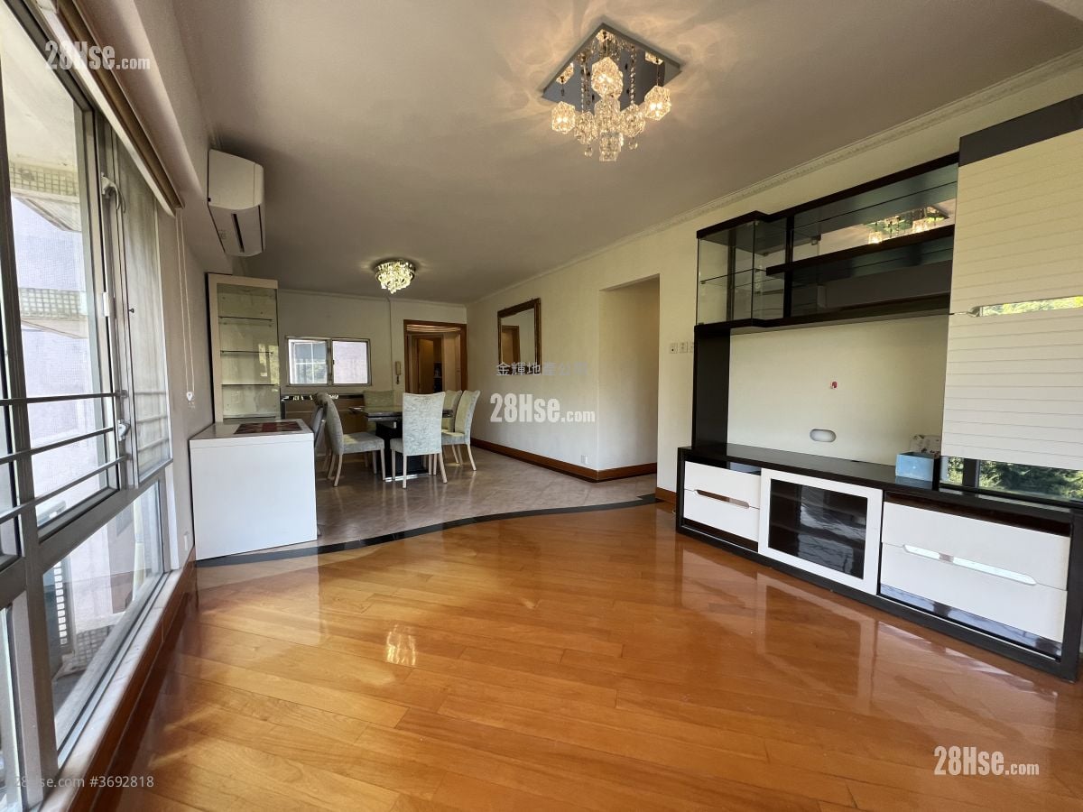 容龙居 租盘 3 房 , 2 浴室 970 平方尺