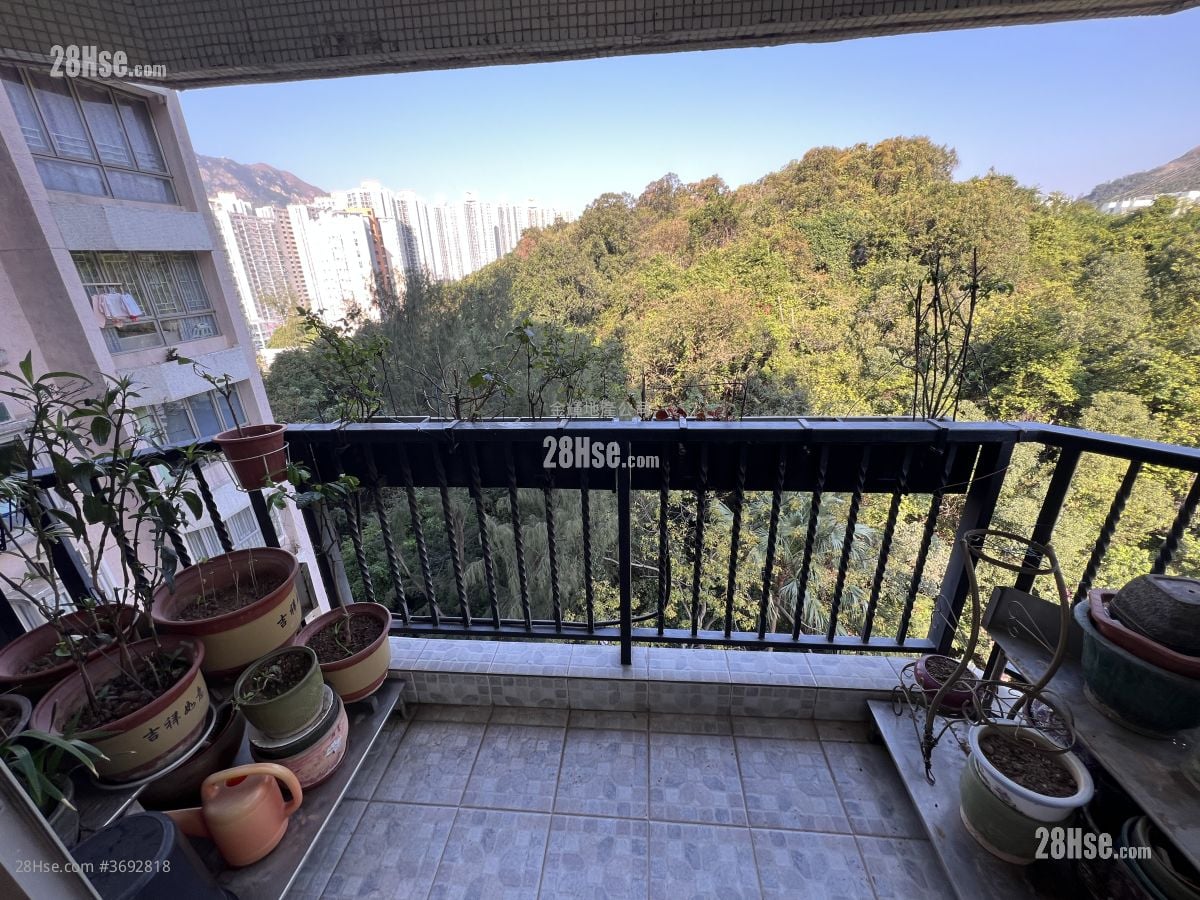 容龙居 租盘 3 房 , 2 浴室 970 平方尺