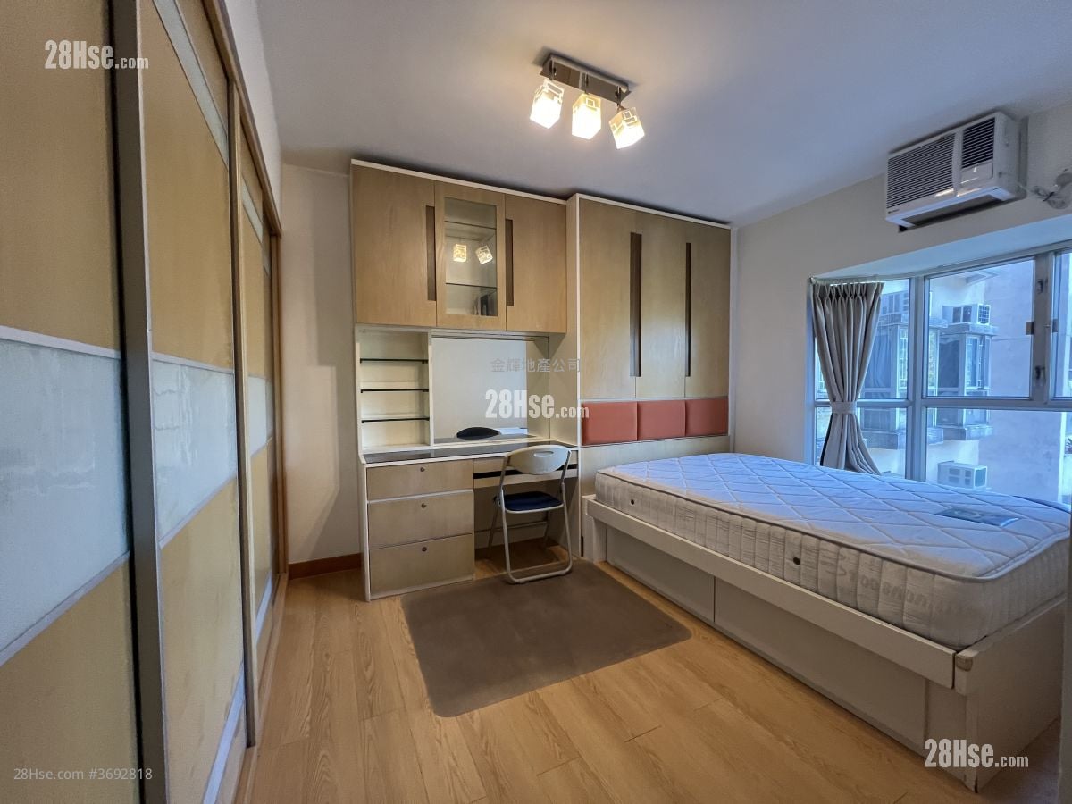 容龙居 租盘 3 房 , 2 浴室 970 平方尺