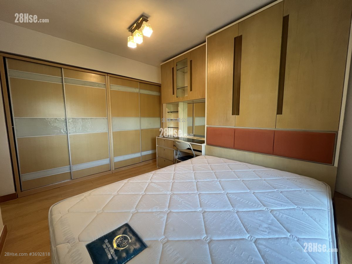 容龙居 租盘 3 房 , 2 浴室 970 平方尺