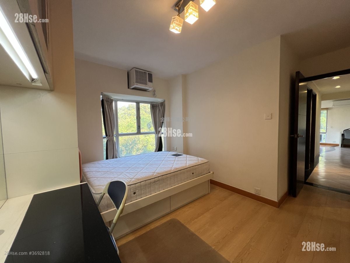 容龙居 租盘 3 房 , 2 浴室 970 平方尺