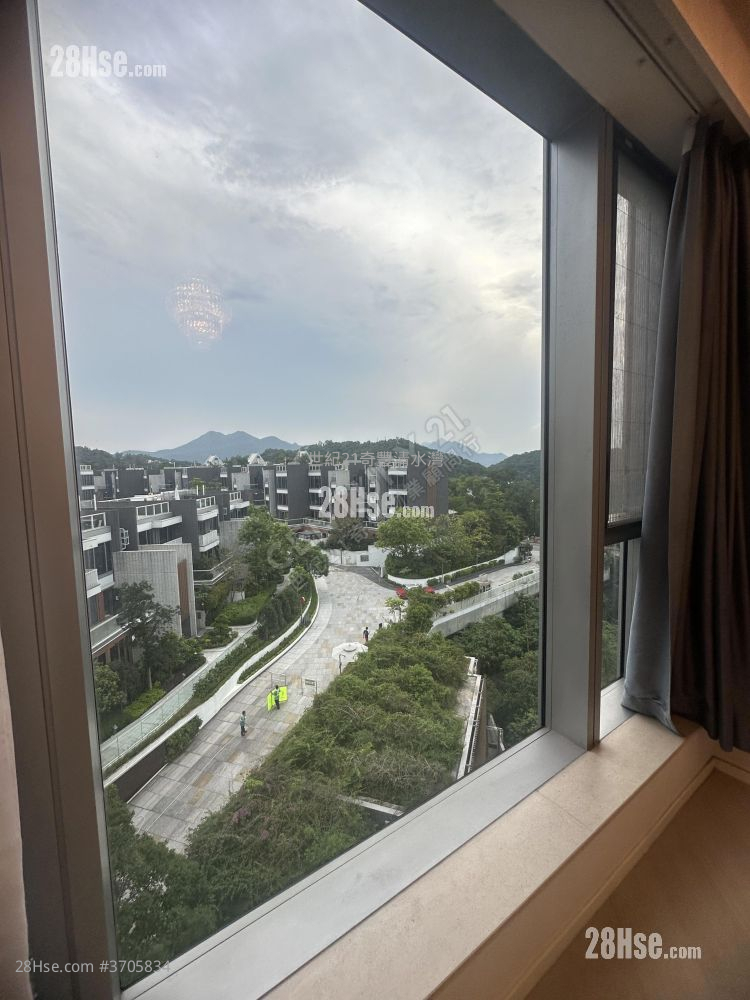 傲泷 租盘 3 房 983 平方尺