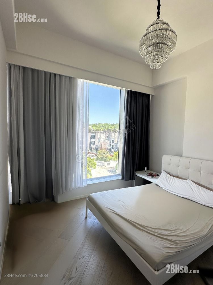 傲泷 租盘 3 房 983 平方尺