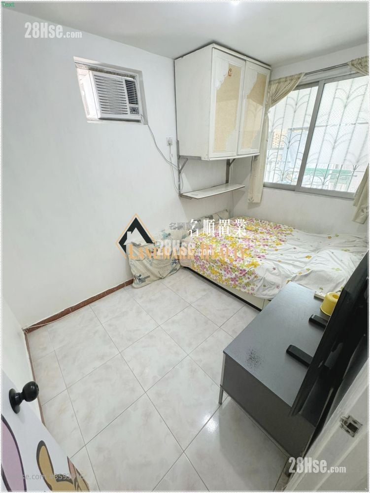 村屋 售盘 3 房 , 1 浴室 700 平方尺