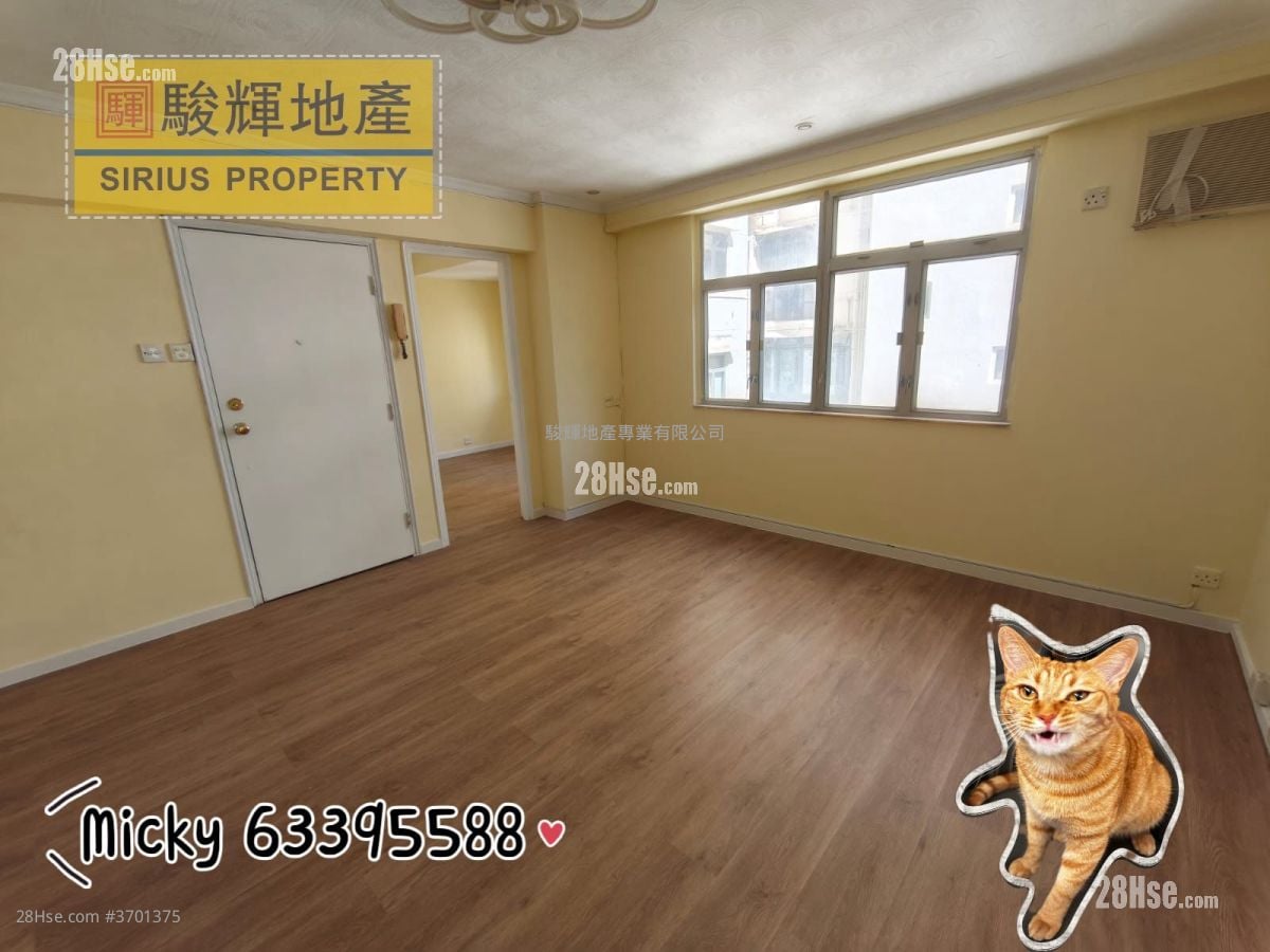Bright Court Sell 3 Bedrooms , 1 Bathroom 631 ft²