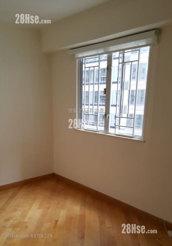 Full Wealth Gardens Sell 2 Bedrooms , 1 Bathroom 427 ft²