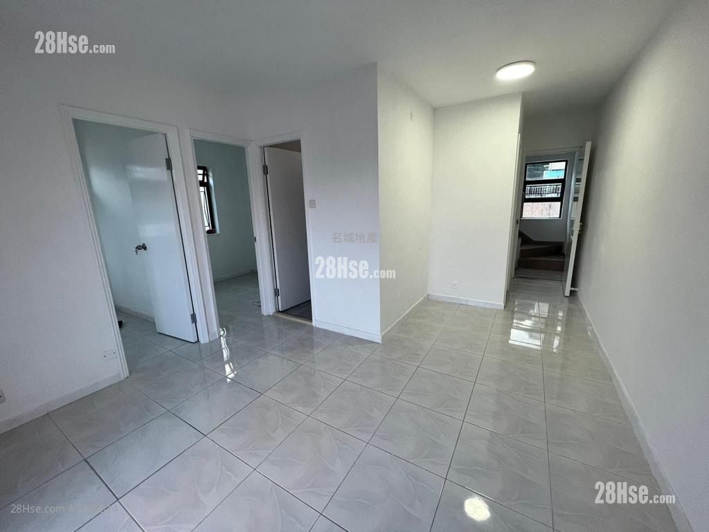 西径村 售盘 2 房 , 1 浴室 450 平方尺