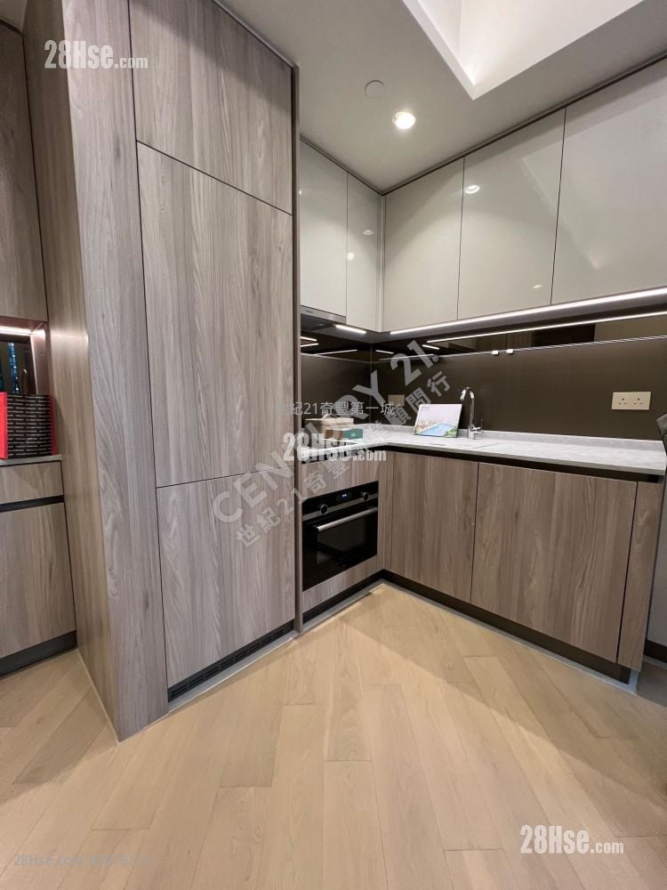 Villa Garda Ii Sell 2 Bedrooms , 1 Bathroom 463 ft²