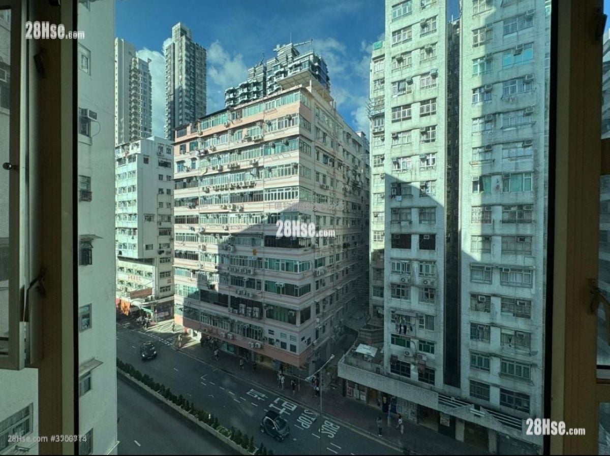 Fairview Garden Sell 2 Bedrooms , 1 Bathroom 304 ft²