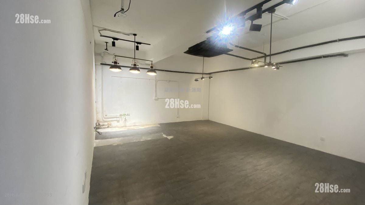 旺景工業大廈 售盤 5+ 房 , 2 廁所