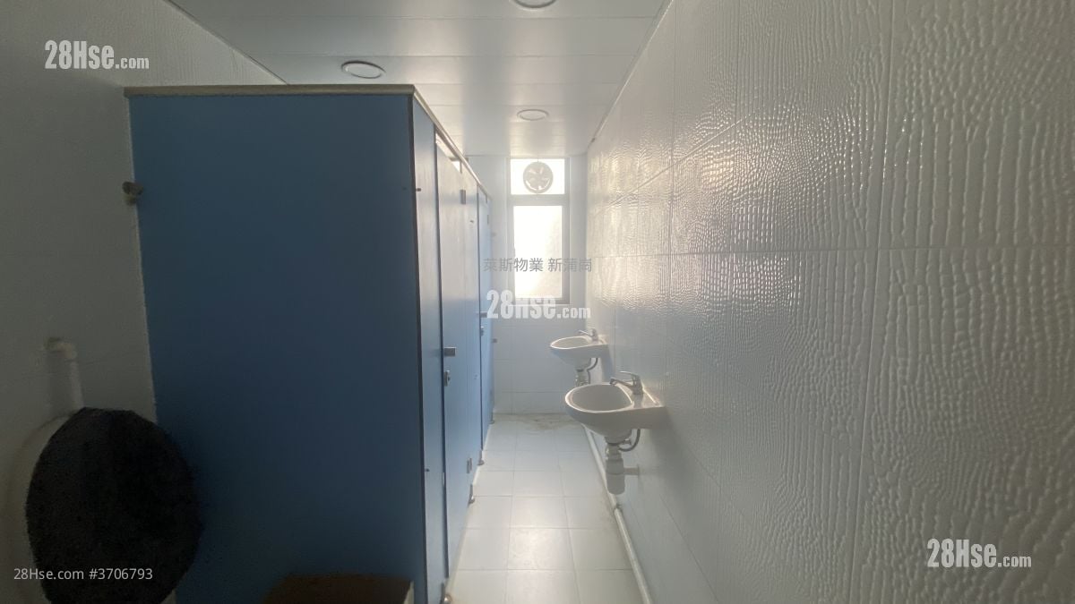 旺景工業大廈 售盤 5+ 房 , 2 廁所