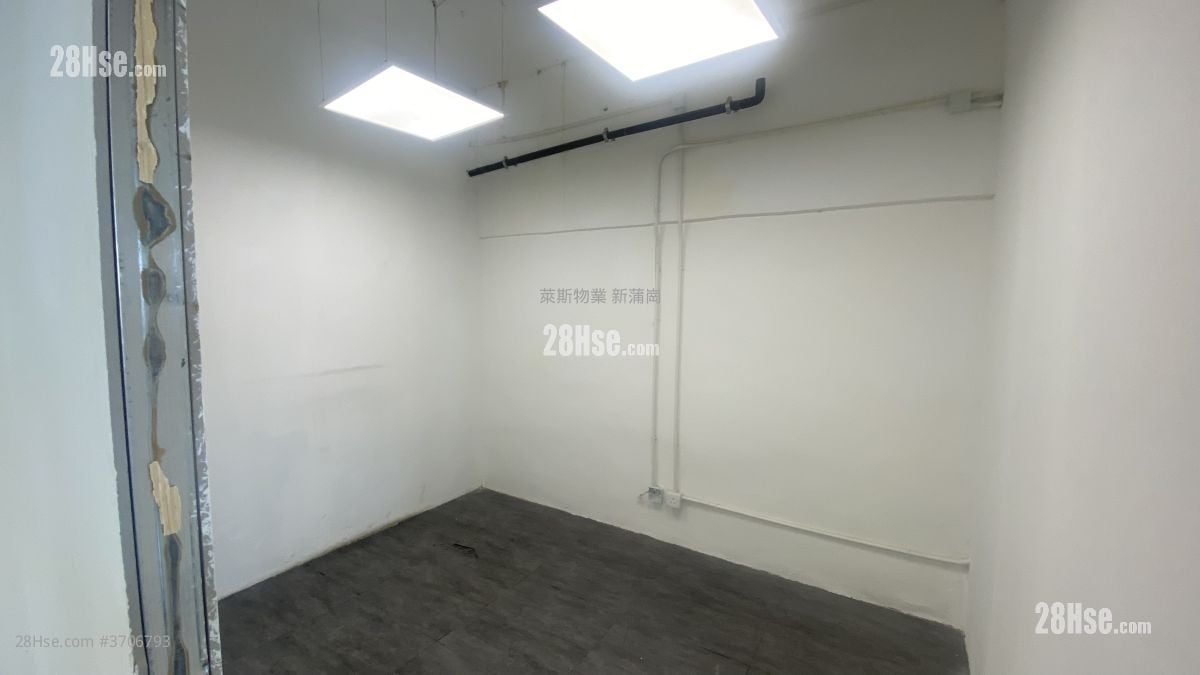 旺景工業大廈 售盤 5+ 房 , 2 廁所