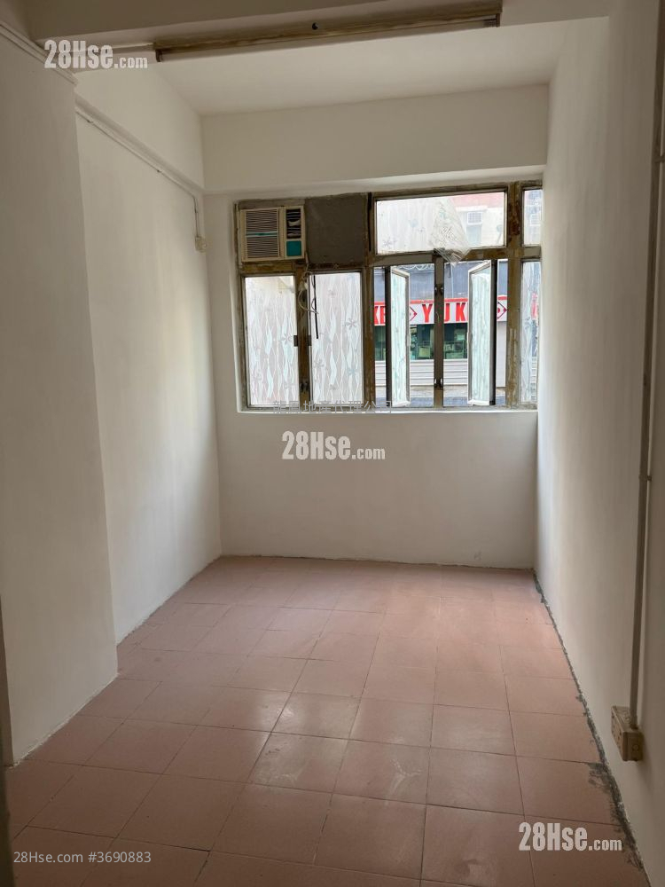 唐樓 租盤 2 房 , 1 浴室 515 平方呎