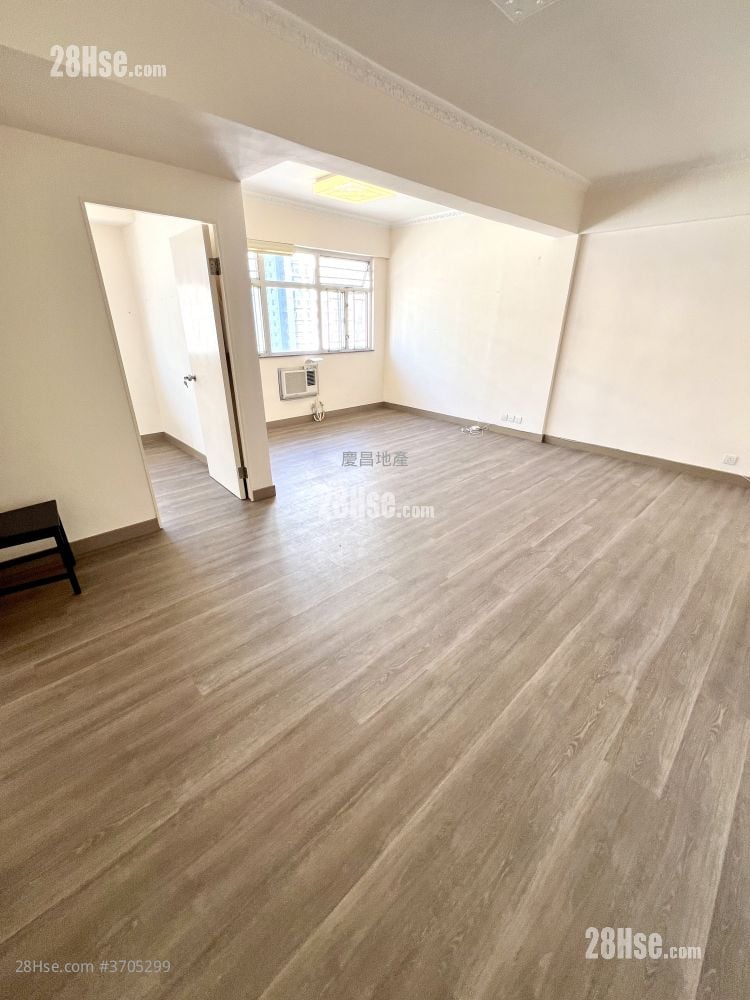 昌明洋楼 售盘 5+ 房 , 2 浴室 759 平方尺