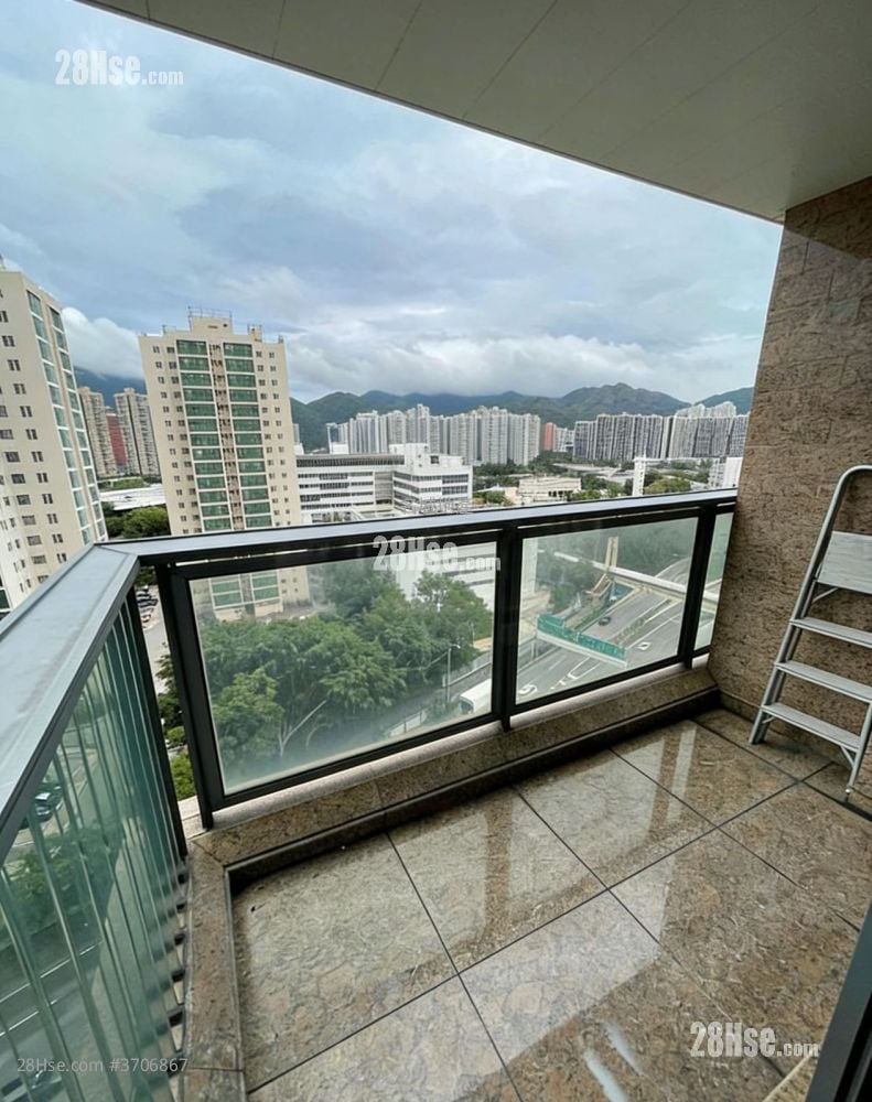 The Palazzo Rental 4 Bedrooms , 3 Bathrooms 1,116 ft²