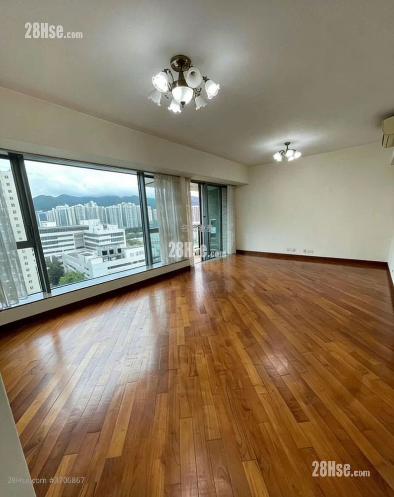 The Palazzo Rental 4 Bedrooms , 3 Bathrooms 1,116 ft²