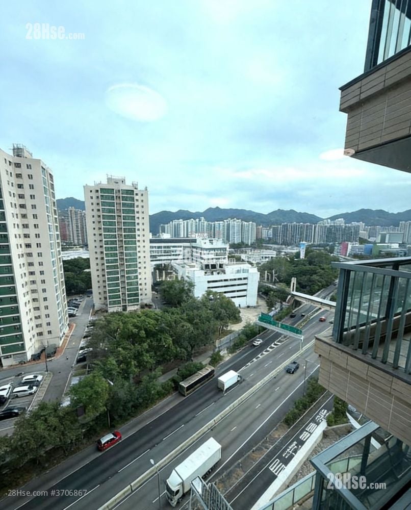 The Palazzo Rental 4 Bedrooms , 3 Bathrooms 1,116 ft²