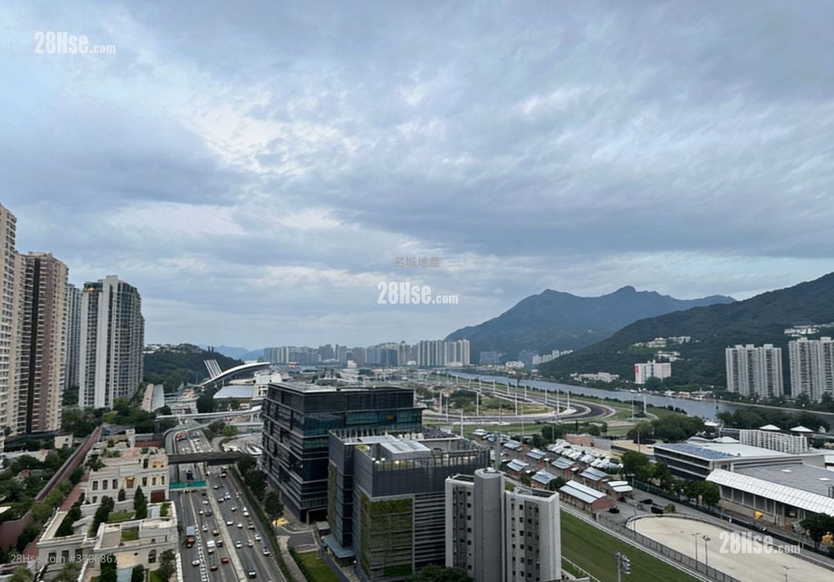 The Palazzo Rental 4 Bedrooms , 3 Bathrooms 1,116 ft²