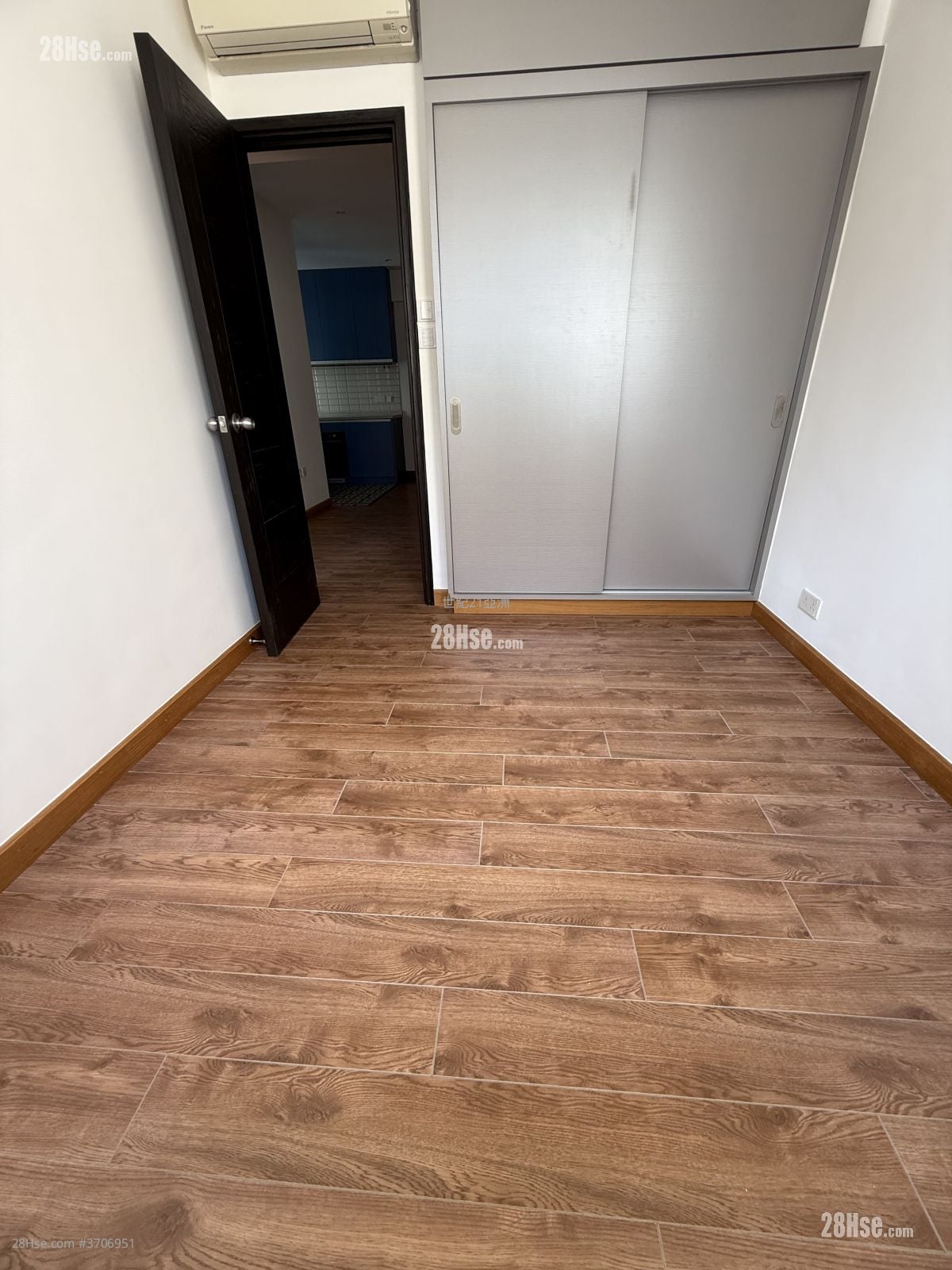 Lai Yuen Building Rental 2 Bedrooms , 1 Bathroom 504 ft²