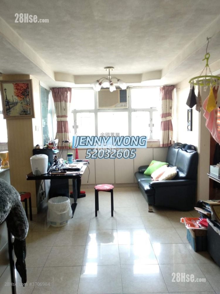 文輝樓 售盤 3 房 , 1 浴室 750 平方呎