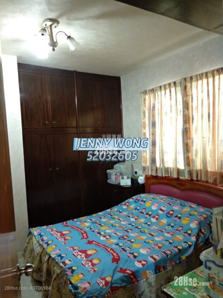 文輝樓 售盤 3 房 , 1 浴室 750 平方呎