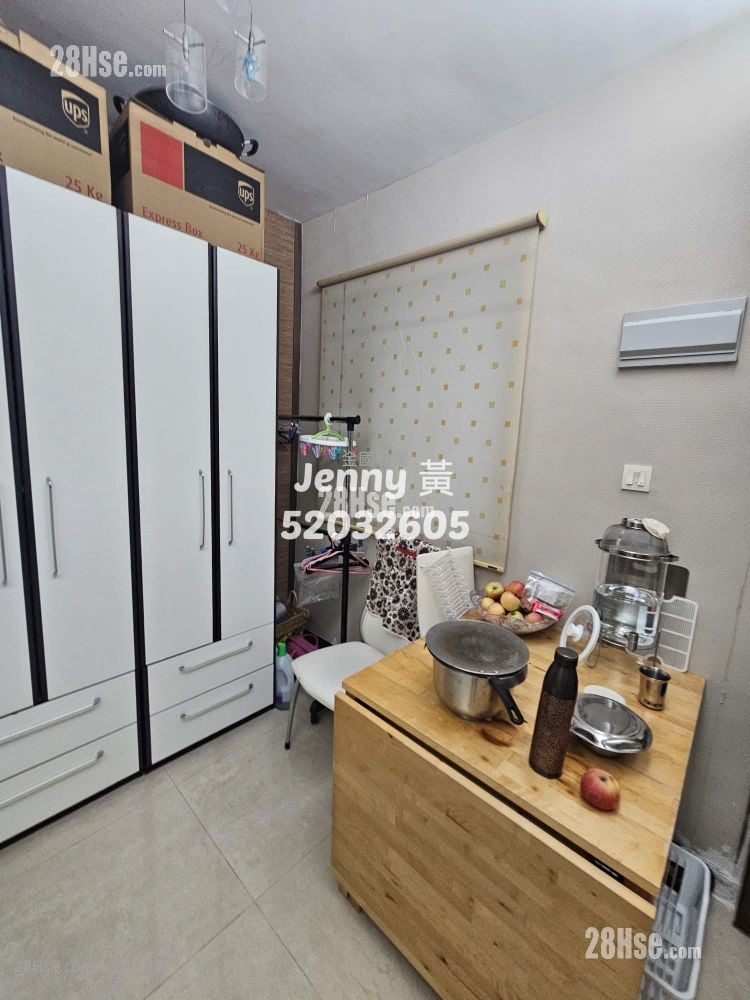 华宝大厦 售盘 2 房 , 1 浴室 413 平方尺