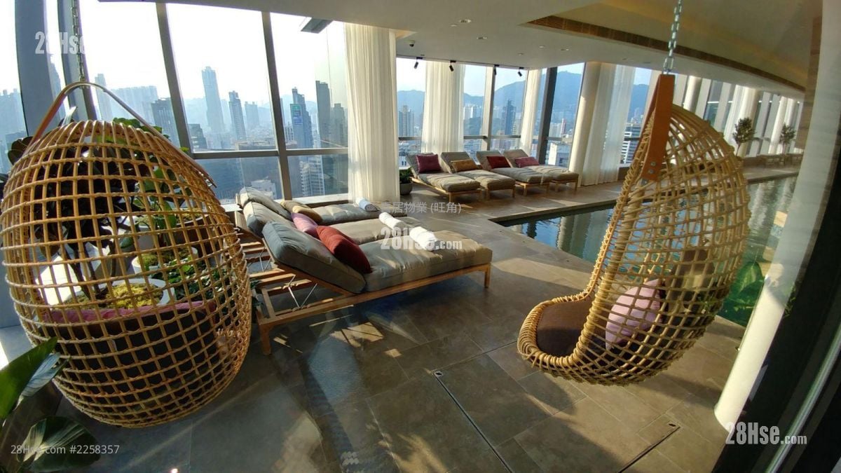 Skypark Sell 2 Bedrooms , 1 Bathroom 592 ft²