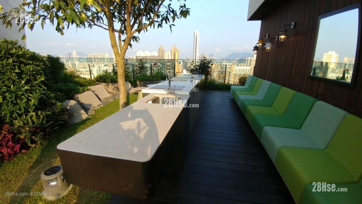 Skypark Sell 2 Bedrooms , 1 Bathroom 592 ft²