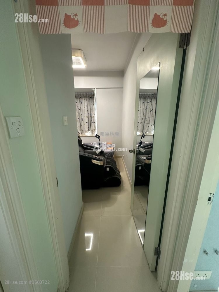 Elegant Garden Rental 2 Bedrooms , 1 Bathroom