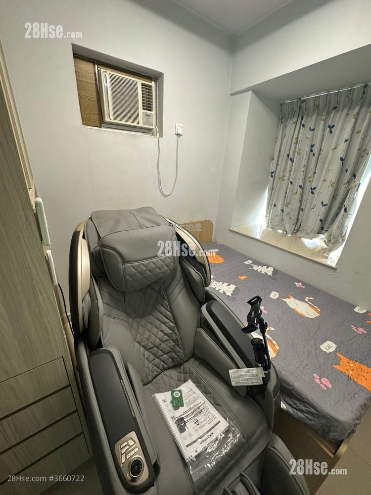 Elegant Garden Rental 2 Bedrooms , 1 Bathroom