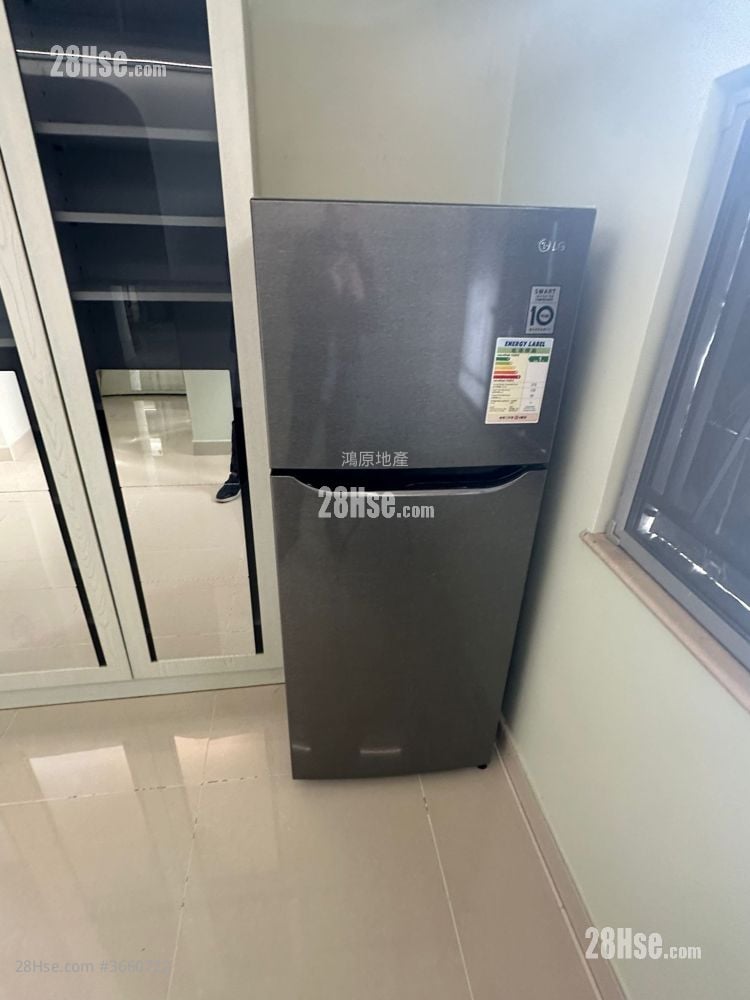 Elegant Garden Rental 2 Bedrooms , 1 Bathroom