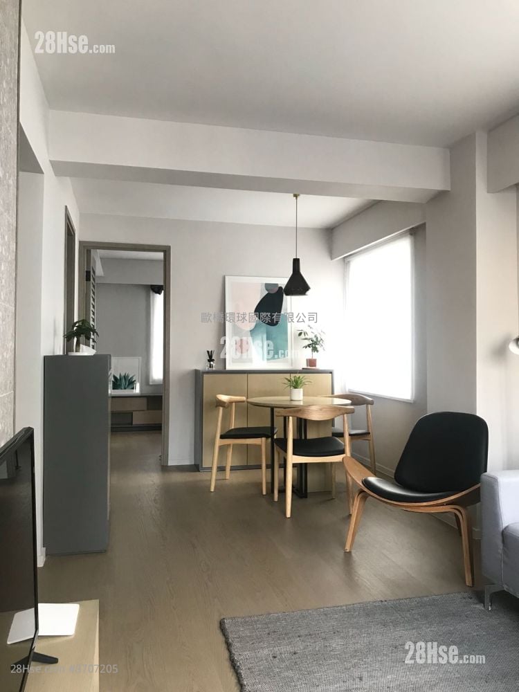 Tim Po Court Sell 513 ft²