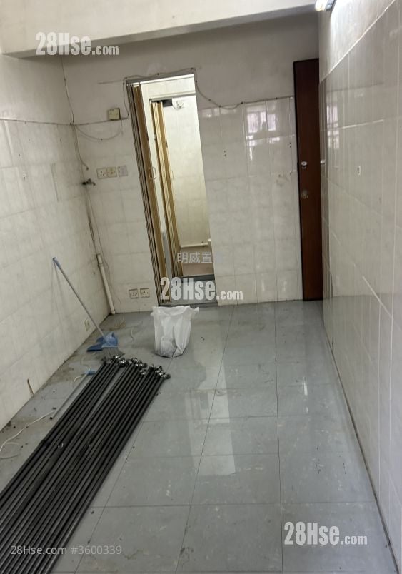 利兴大楼 售盘 3 房 , 1 浴室 626 平方尺