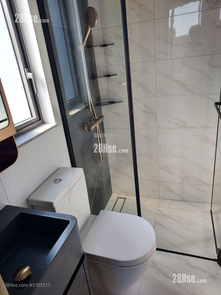 Elize Park Rental 2 Bedrooms , 1 Bathroom 243 ft²