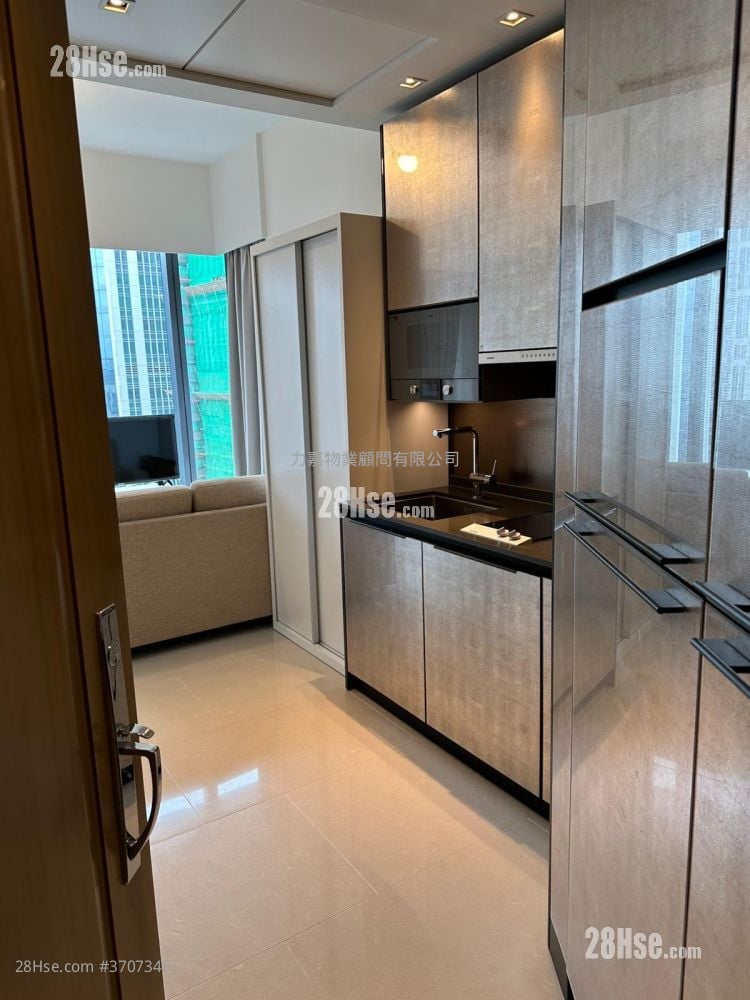 Victoria Harbour Sell Studio , 1 Bathroom 286 ft²