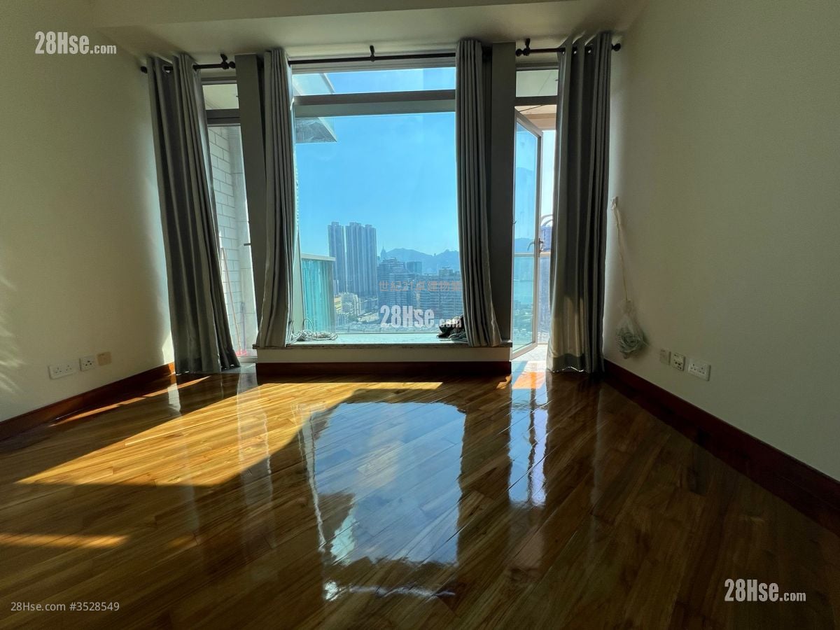 The Coronation Sell 1 Bedroom , 1 Bathroom 400 ft²